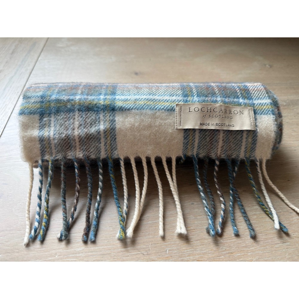 Lochcarron of Scotland 100% Lambswool Plaid Scarf Blue Cream Made in Scotland